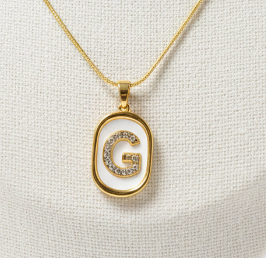 Collier initiales / G