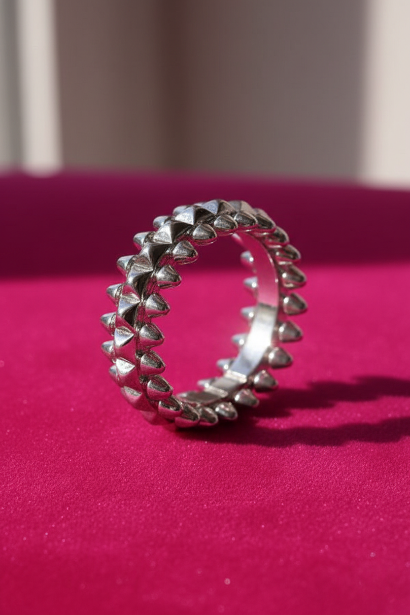 Bague picots - fond fuchsia lifestyle