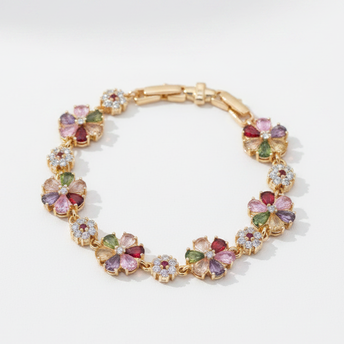 Bracelet fleurs fond blanc - vue complète