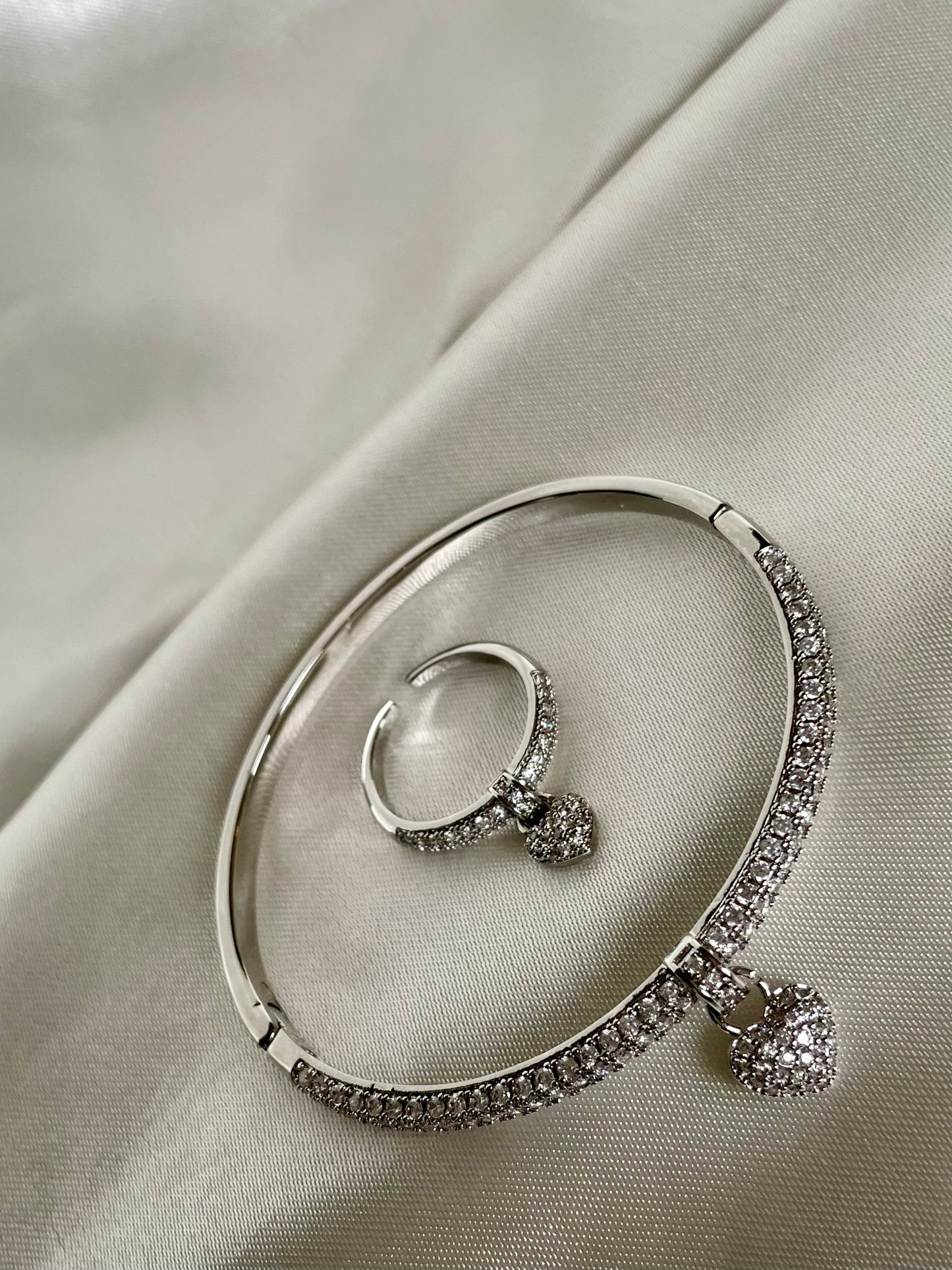 Ensemble Louna,bague/bracelet ajustable.