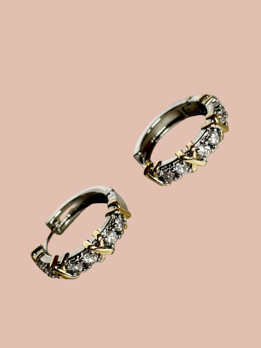 Boucles d’oreilles. créole Xenia