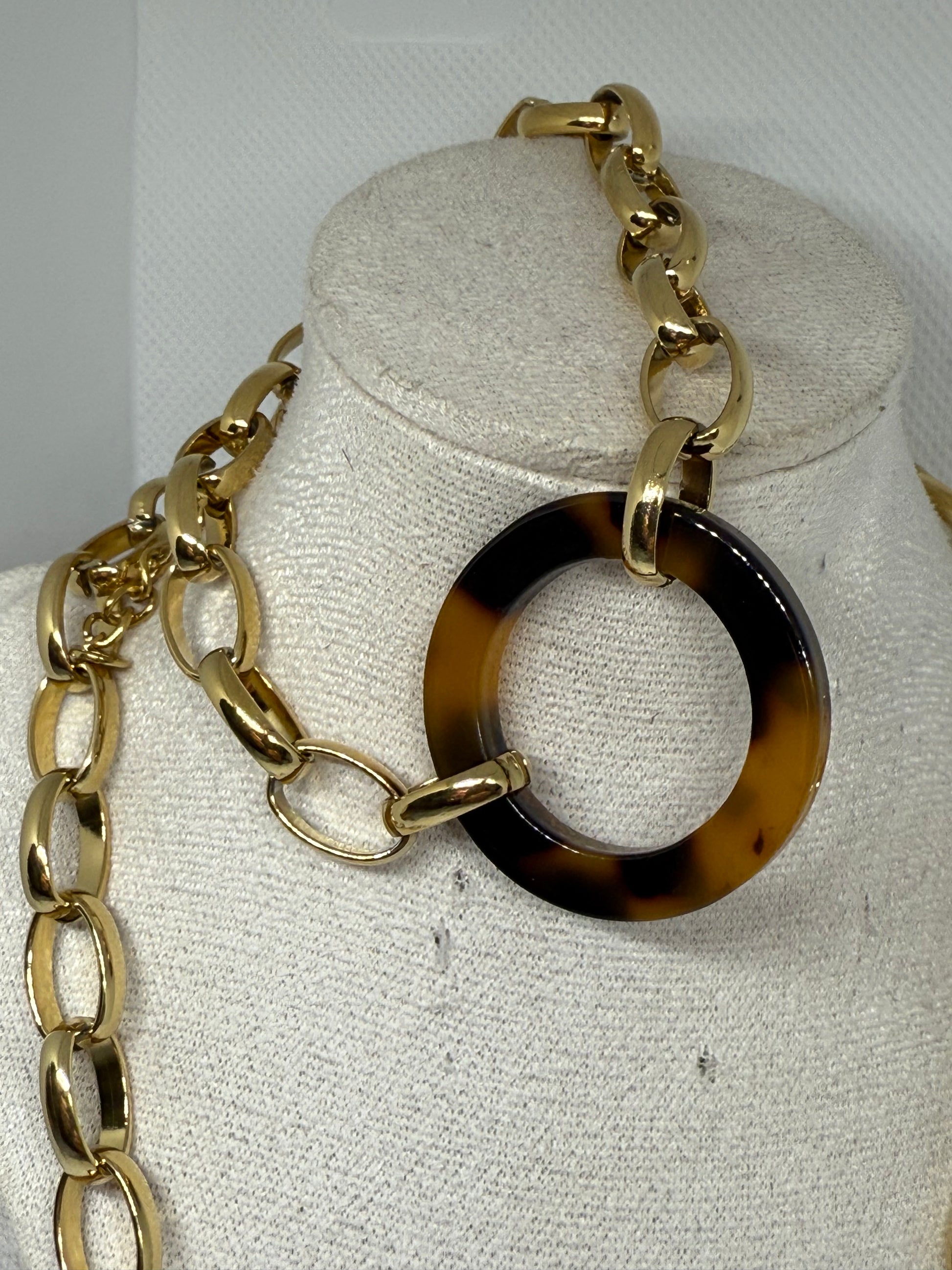 Ensemble Léopard-Parure de colliers dorés avec anneaux motifs leopard-Rose Collection 