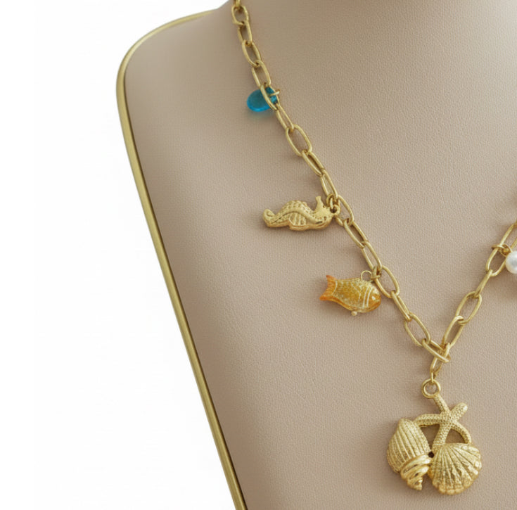 Collier Marin or
