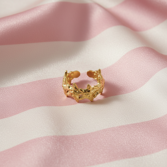 Bague corail dorée – fond rayures