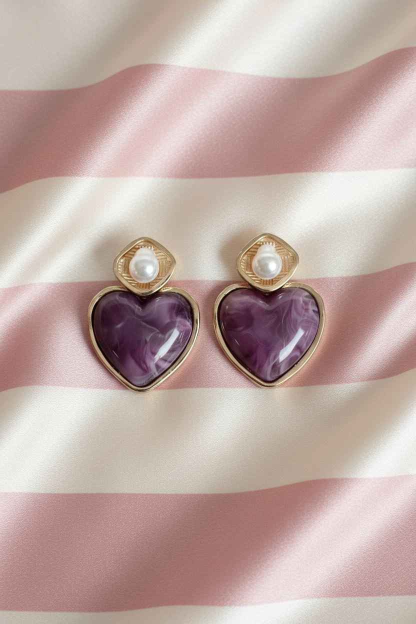 Boucles cœur violet - fond rayé