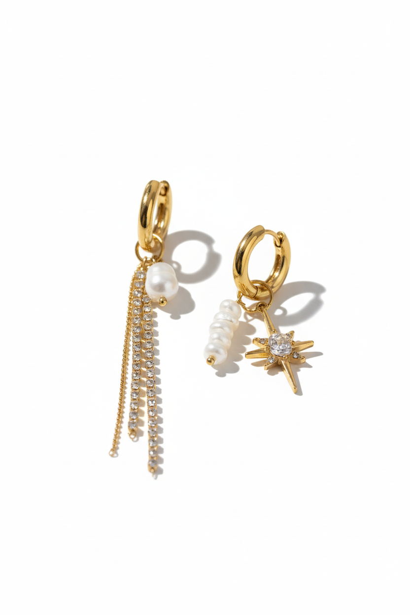 Boucles d'oreilles créoles paire fond blanc