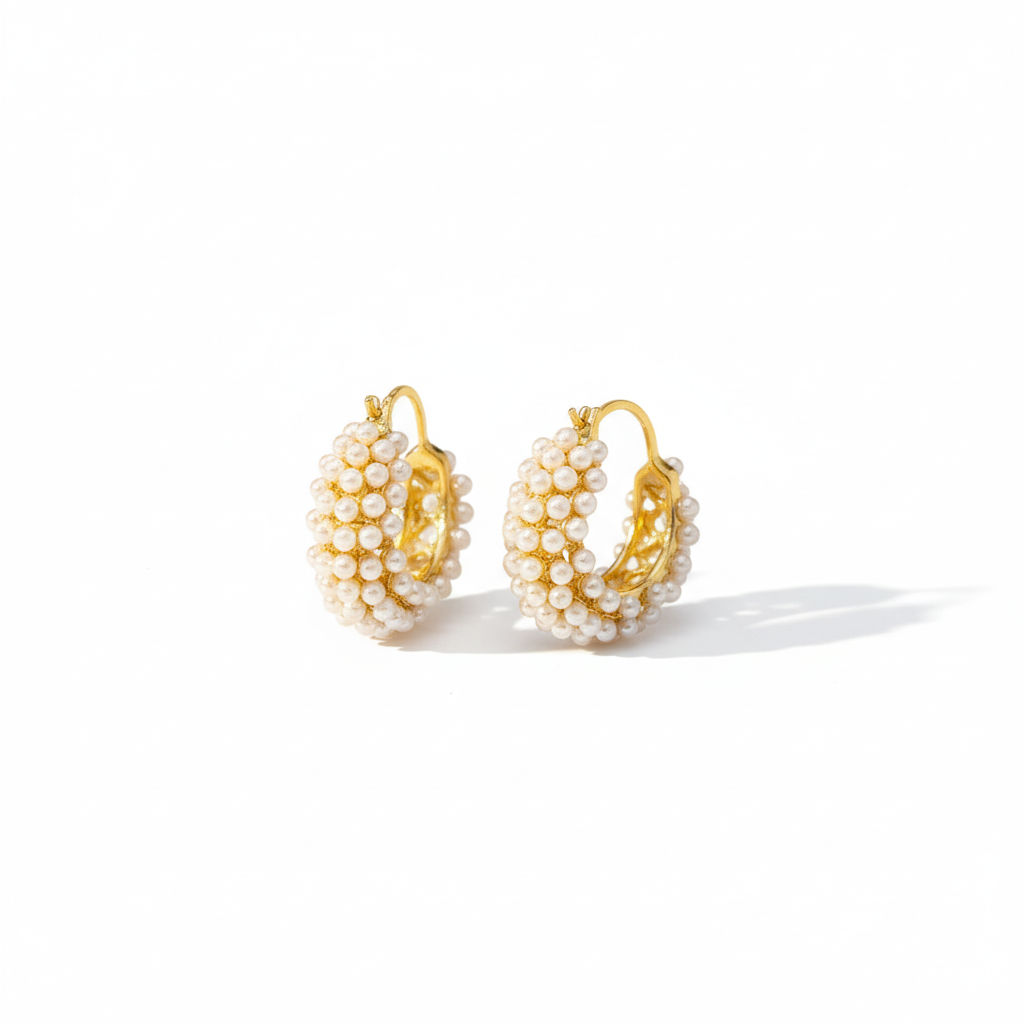 Boucles d'oreilles Perla fond blanc - vue 1