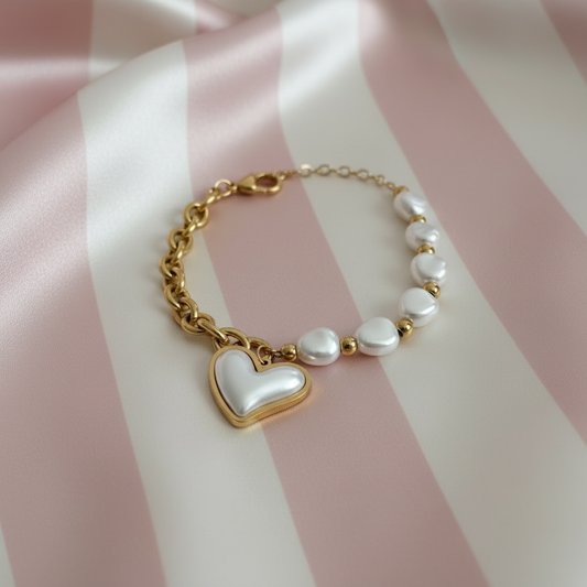 Bracelet Cœur Nacré — fond rayures rose poudrée & crème satinée