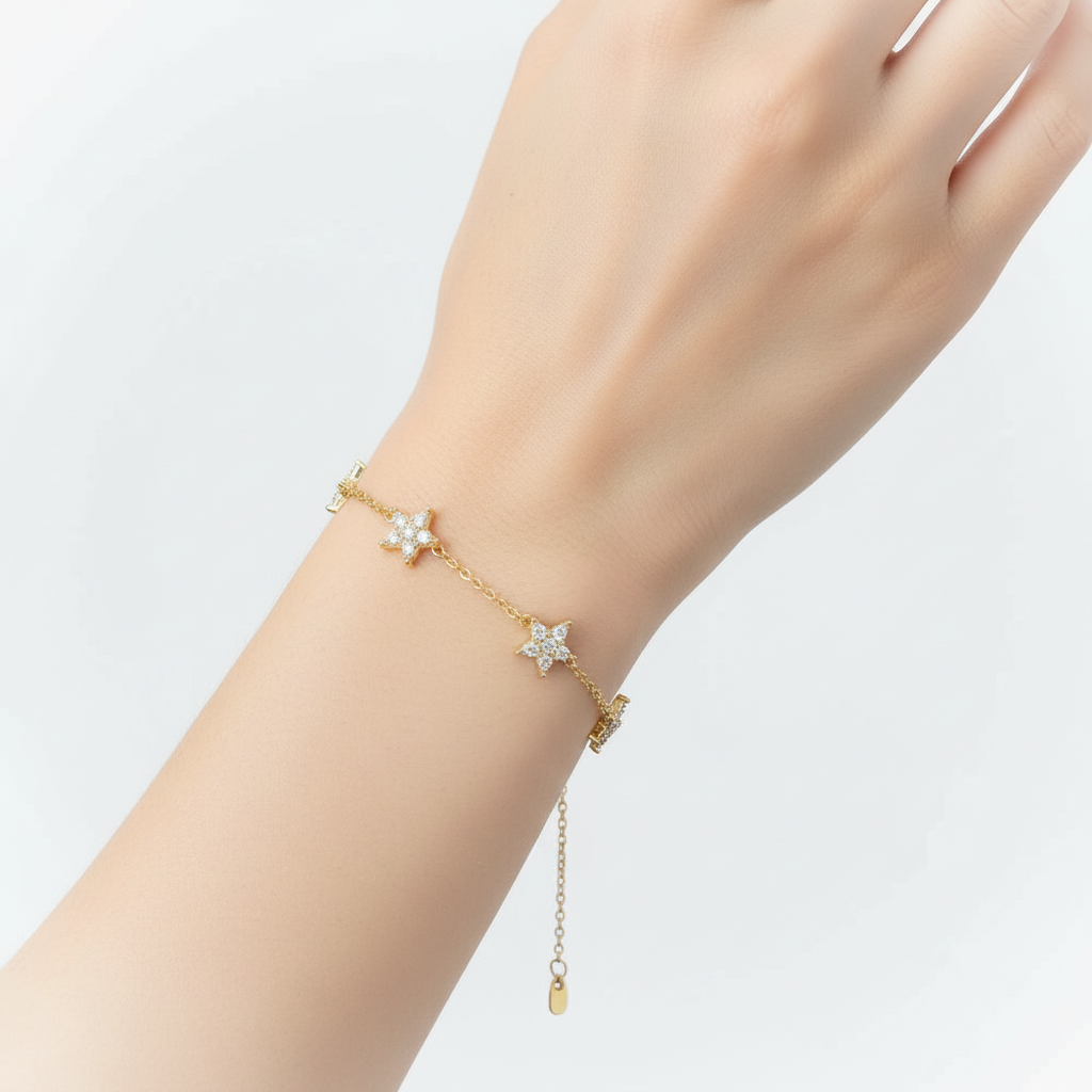 Bracelet Chaîne Étoiles porté