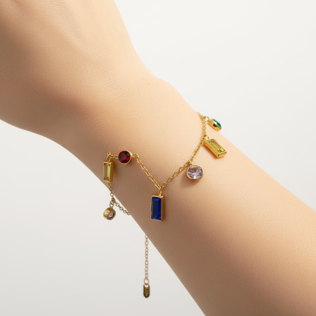 Bracelet cristal de couleur - Détail sur bras
