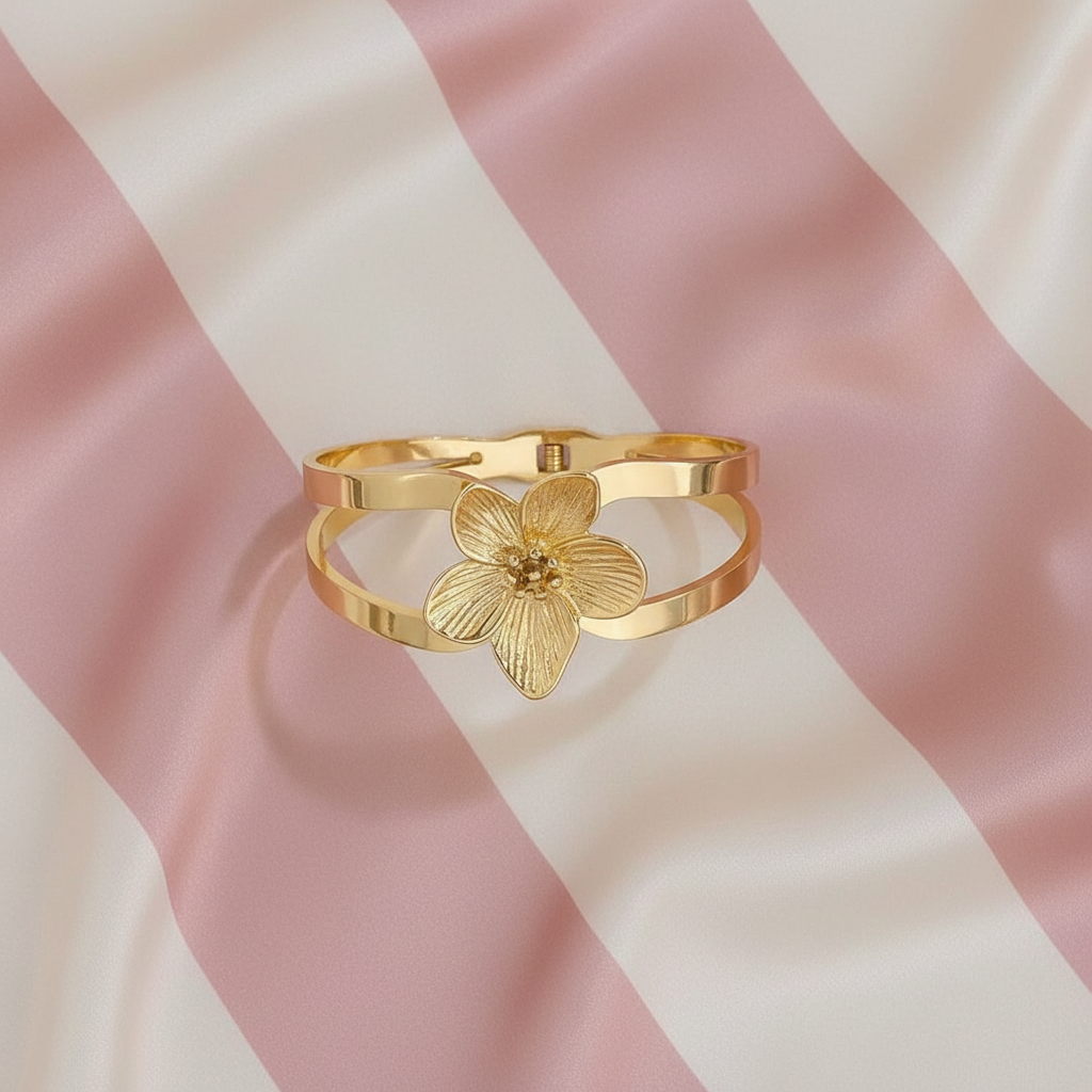 Bracelet fleur - rayures satinées rose poudre