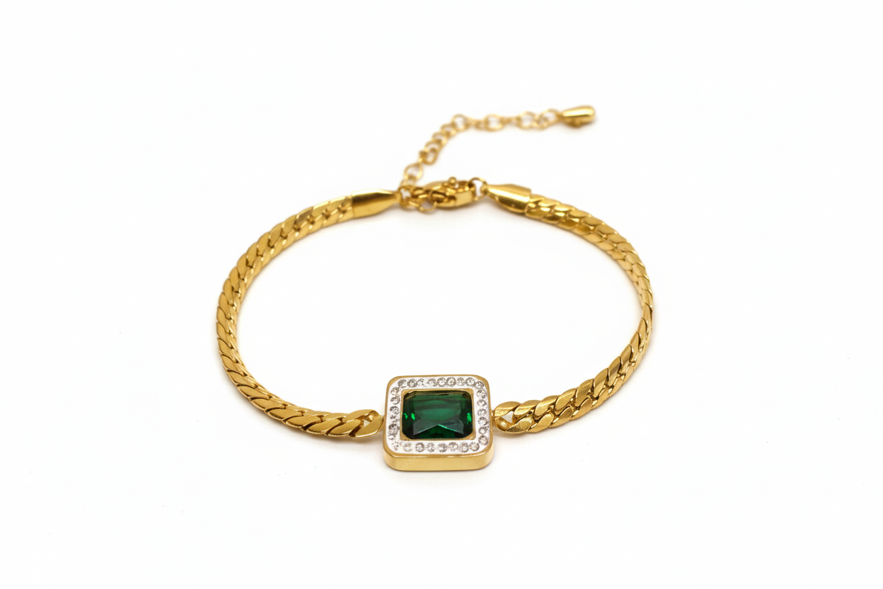 Bracelet Nora doré flat lay
