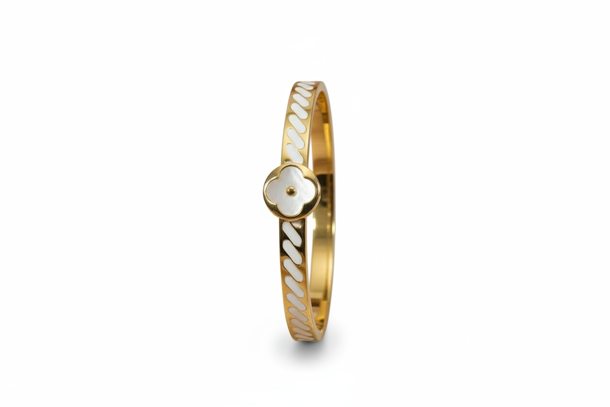 Bracelet Nuance blanc fond blanc