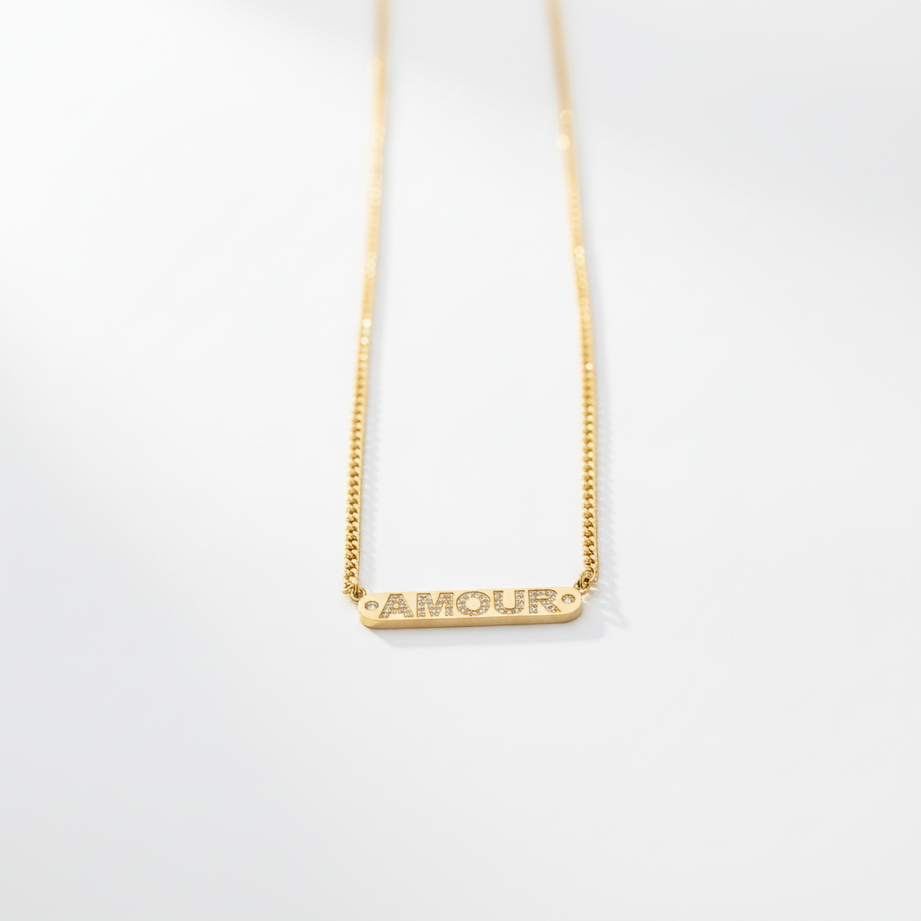 Collier Amour - fond blanc