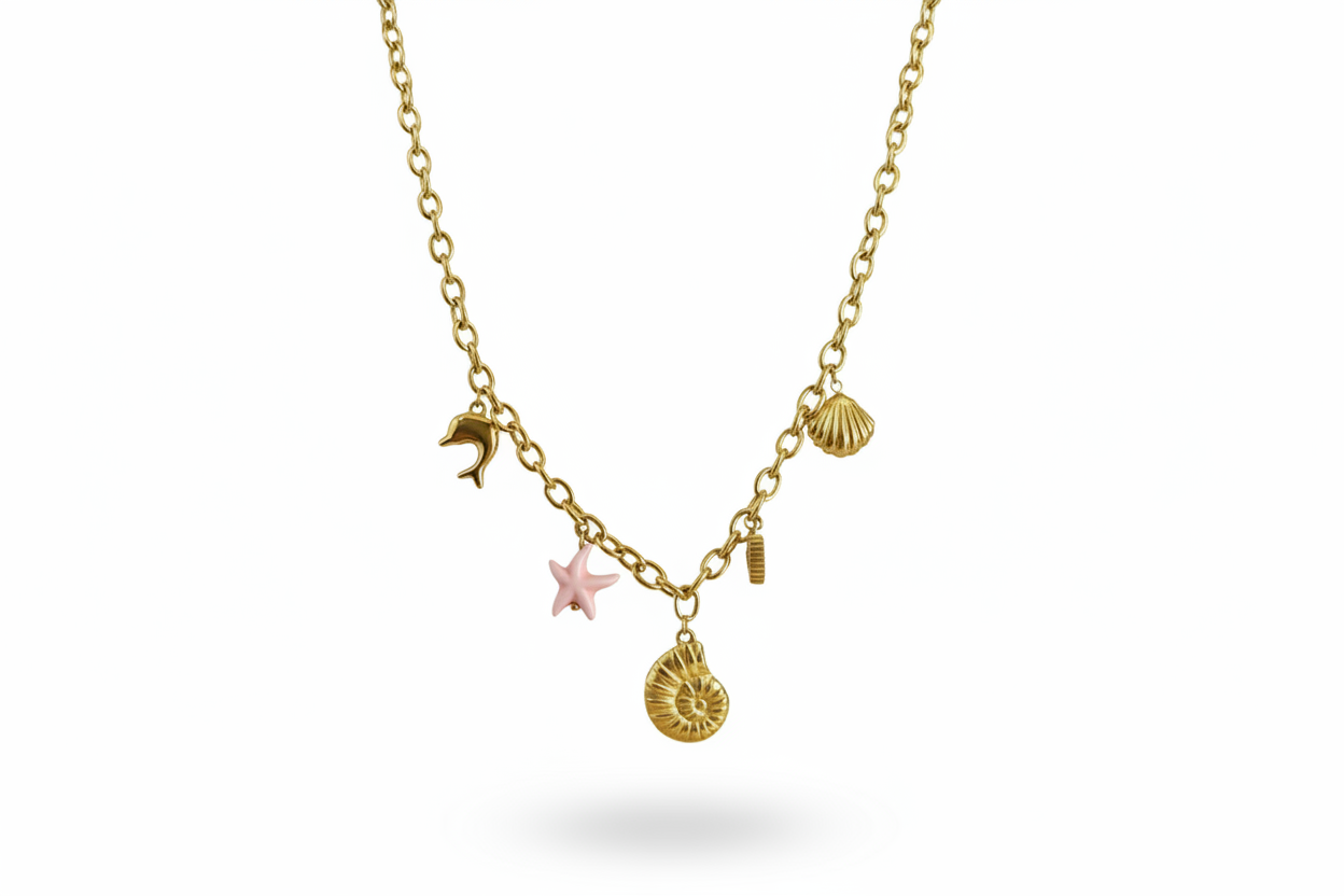 Collier dauphin fond blanc