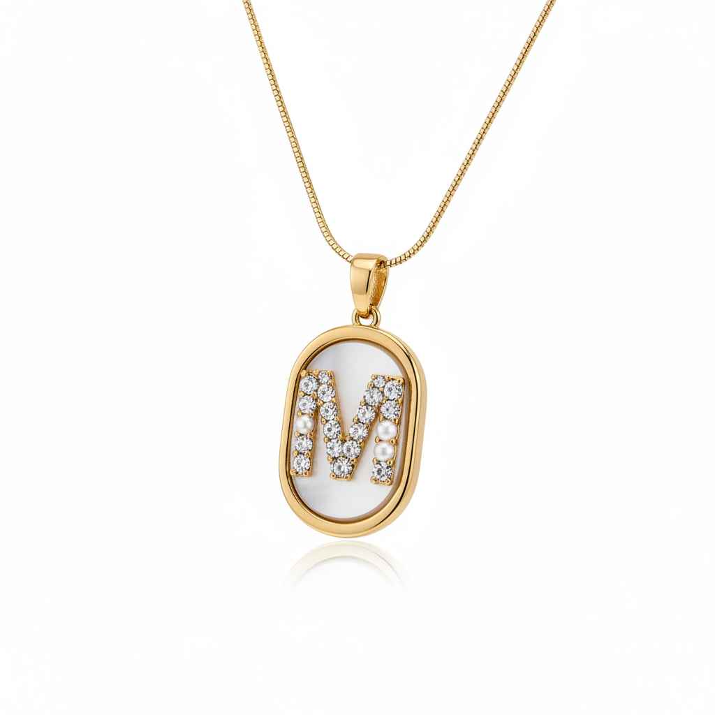 Collier initiales M - Détail