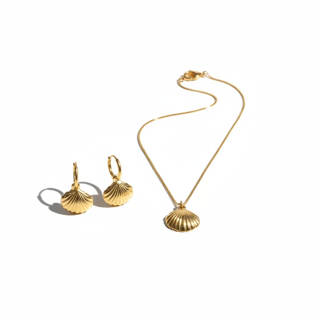 Parure Coquillages - fond blanc