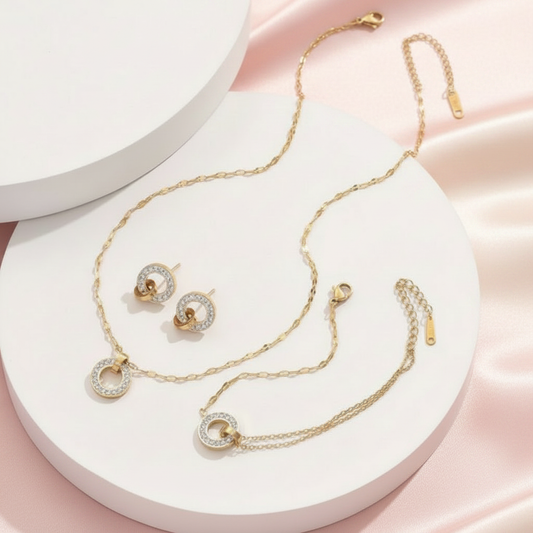 Parure flat lay – rayures satinées