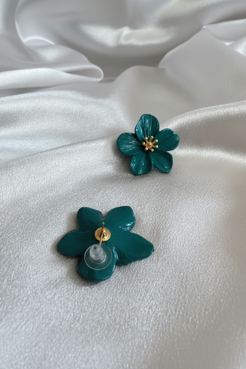 Puces fleurs émeraude recto/verso – fond soie blanche