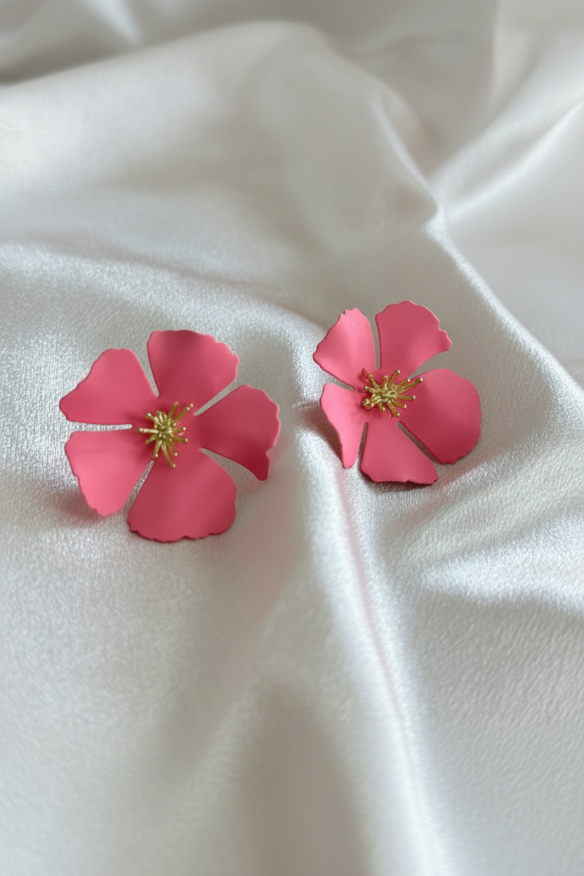 Puces fleurs rose corail – fond soie blanche
